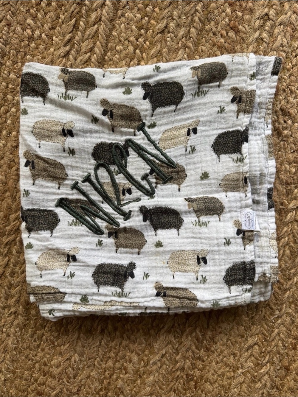 Monogrammed blanket - Wren